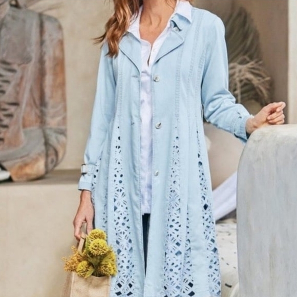 Soft Surroundings Jackets & Blazers - Soft Surroundings Lori chambray trench coat with lace panels Size L